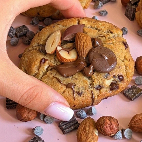 Big Cookie Paris chocolat noir amandes noisettes 80g artisanal