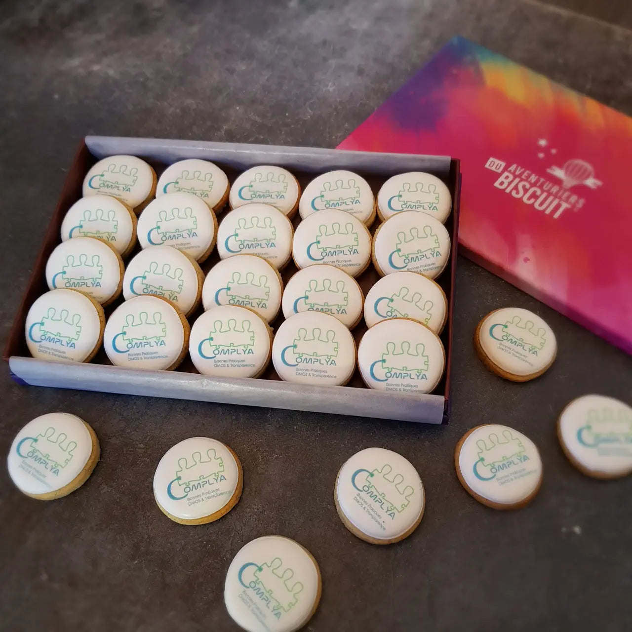 Biscuits Personnalisés, Biscuits avec Logo, Cadeau, Biscuits Décorés