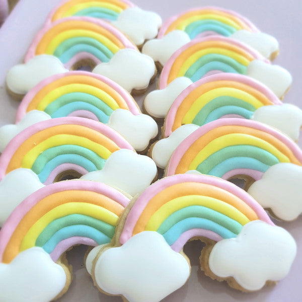 Biscuits personnalisés naissance baptême Arc en ciel