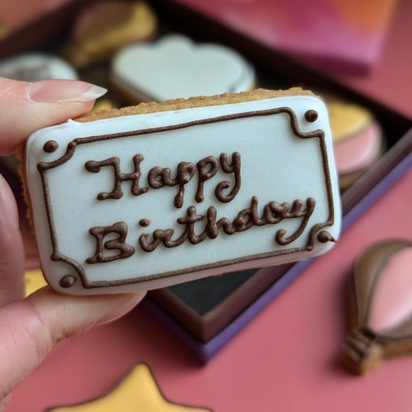 coffret cadeau anniversaire biscuits personnalisés