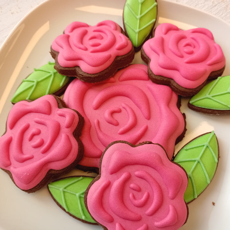 Coffret de biscuits décorés roses de sèvres